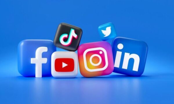 Children, old and young and social media is everyone's life!