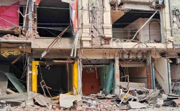 Bulldozer roared on 35 year old shopping complex in Meerut