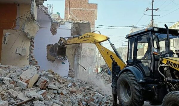 Sambhal Buldozer Action