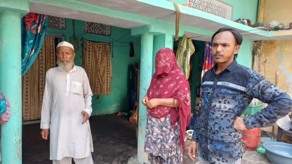 
NIATS Raid Saharanpur
Digital Evidence Checking Phone
Saharanpur NIA Arrest