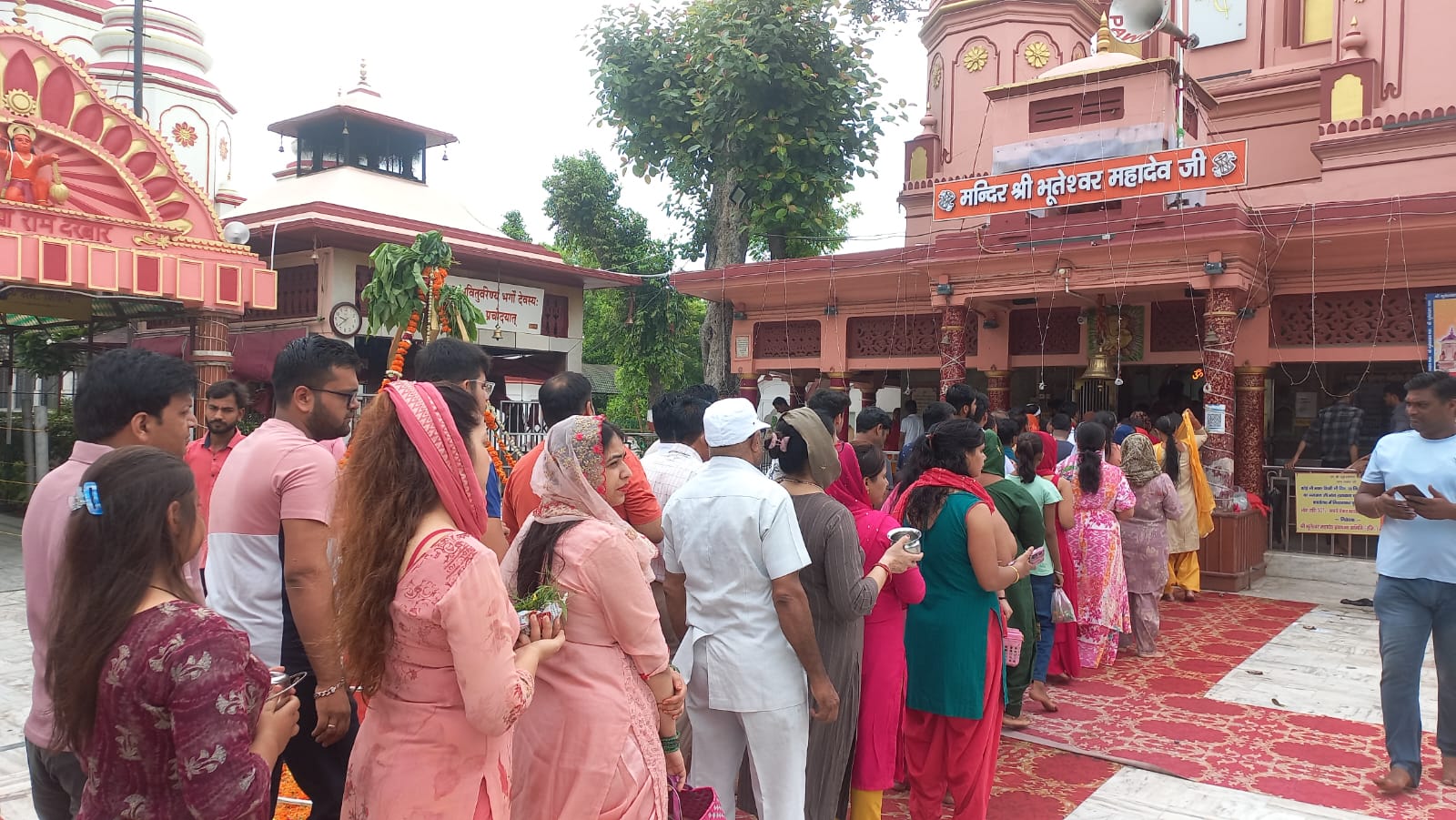 Performed Jalabhishek on the first Monday of Sawan