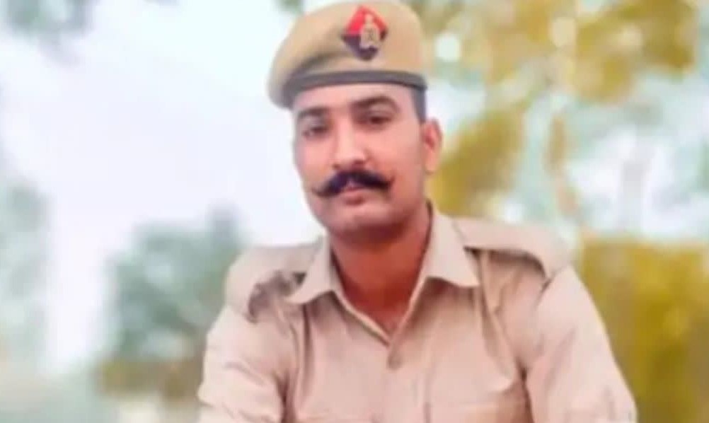 Constable posted on duty shot dead with his own rifle, was on duty on the tower, got married 9 months ago