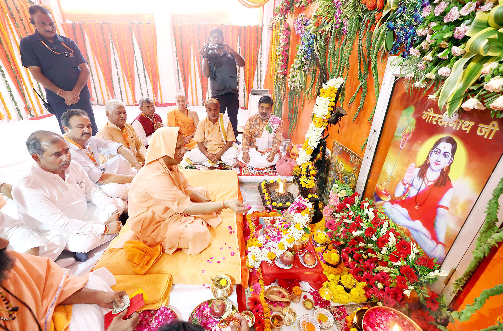 CM Yogi visited Goga Mhadi in Saharanpur