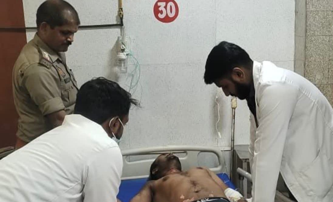 A young man set himself on fire near the Chief Minister's residence in Lucknow, He took the extreme step of suicide after his girlfriend refused to marry him.