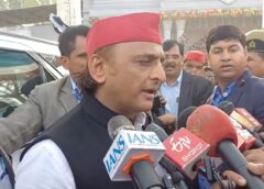 शंकराचार्य अविमुक्तेश्वरानंद से मिले अखिलेश यादव, मुलाकात के बाद बोले “नकली संतों का अंत करीब है।”