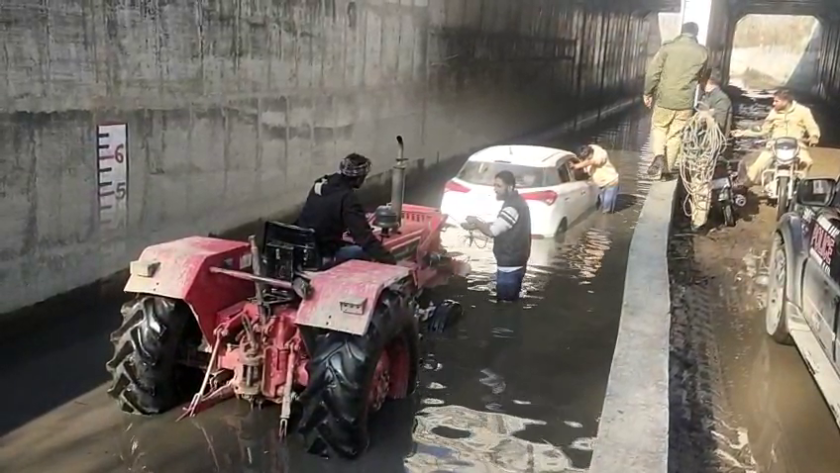 Trying to save on toll tax proved costly for car occupants