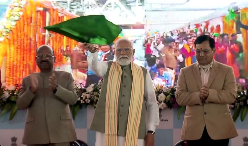 PM MODI FLAGS OFF AMRIT BHARAT