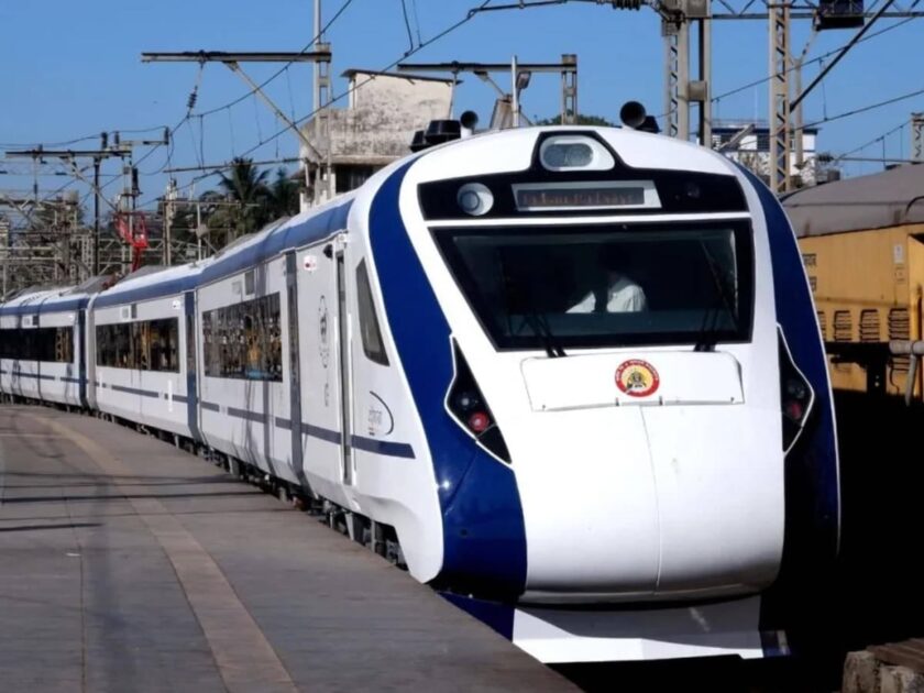 Stone pelting incident on Vande Bharat Express in Deoband
