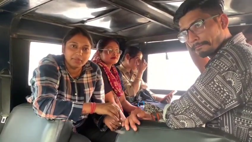 Three arrested including two young women for writing communal slogans on the Delhi-Dehradun National Highway, Find out what the controversial slogans said.