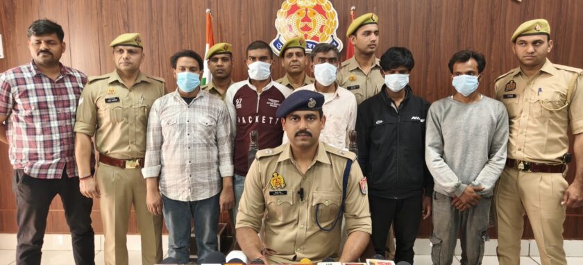 Saharanpur Police Uncover Paper Mill Theft 5 Cunning Thieves Arrested with Stolen Goods