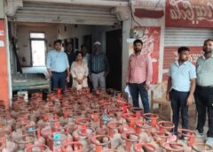 आगरा में गैस की कालाबाज़ारी: 128 घरेलू सिलेंडर बरामद; DM ने जारी किए ये निर्देश