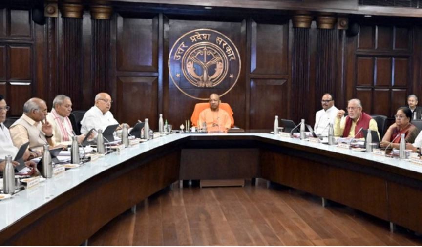 UP cabinet has increased the honorarium of Shiksha Mitras to Rs 18000