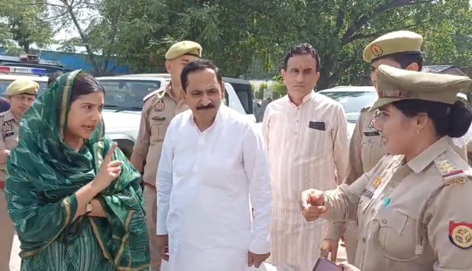 Kairana MP Iqra Hasan, Samajwadi Party MP Iqra Hasan, Saharanpur Monu Kashyap Murder Case, Iqra Hasan's Uproar in Saharanpur, Iqra Hasan's Uproar in Saharanpur,