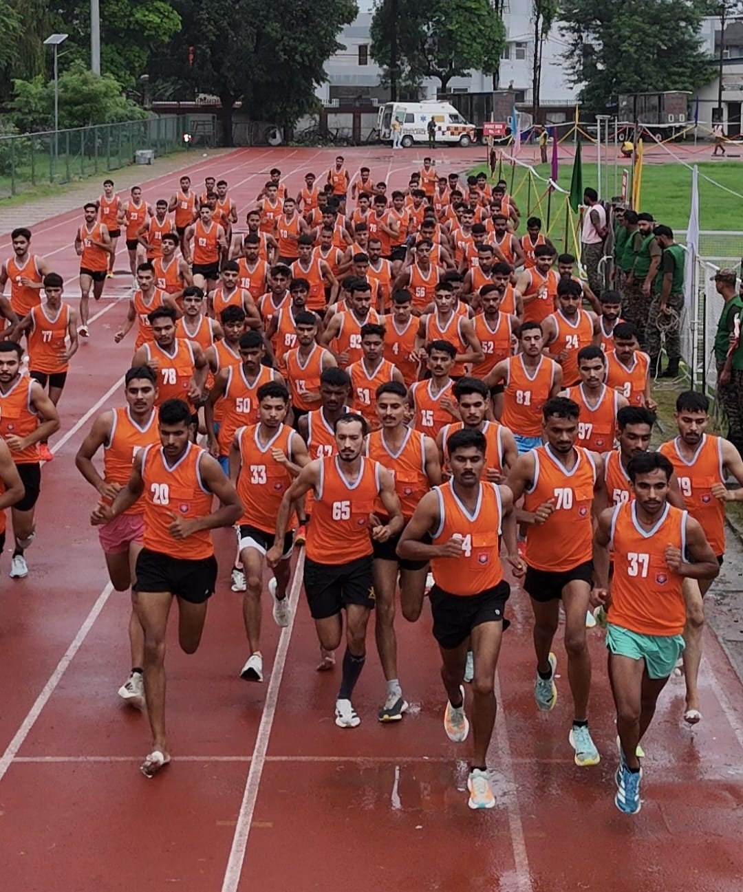 नजीबाबाद, बिजनौर और धामपुर के युवाओं में दिखा जबरदस्त जोश, अग्निवीर भर्ती में 880 अभ्यर्थियों ने पास की दौड़