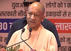 प्रयागराज के प्रतियोगी छात्रों के समर्थन में आए सीएम योगी, NCTE से एक बार की छूट की सिफारिश